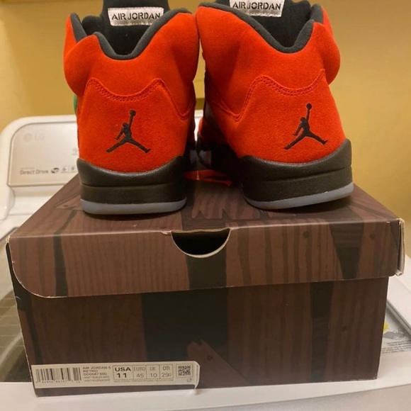 Jordan 5 Raging Bull - Picture 3 of 10